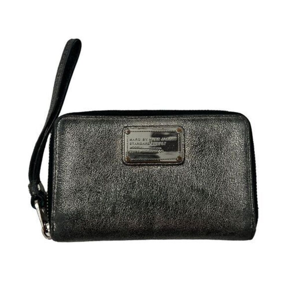 Marc by Marc Jacobs Zip Around Wallet Wristlet